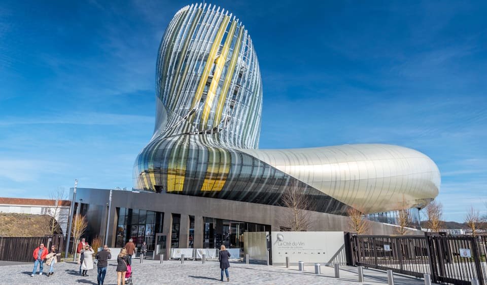 Explore Bordeaux: Tours & Tips